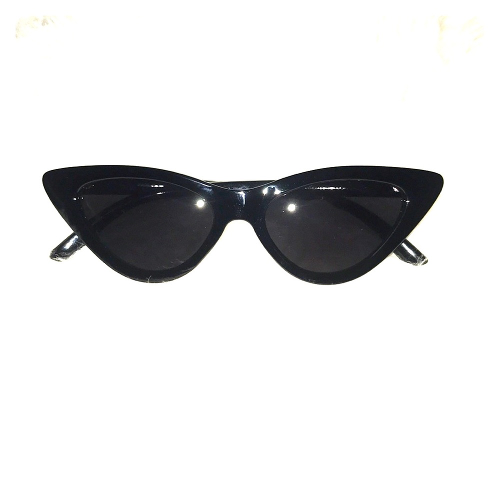 ❤️Black Cat Eye Sunglasses